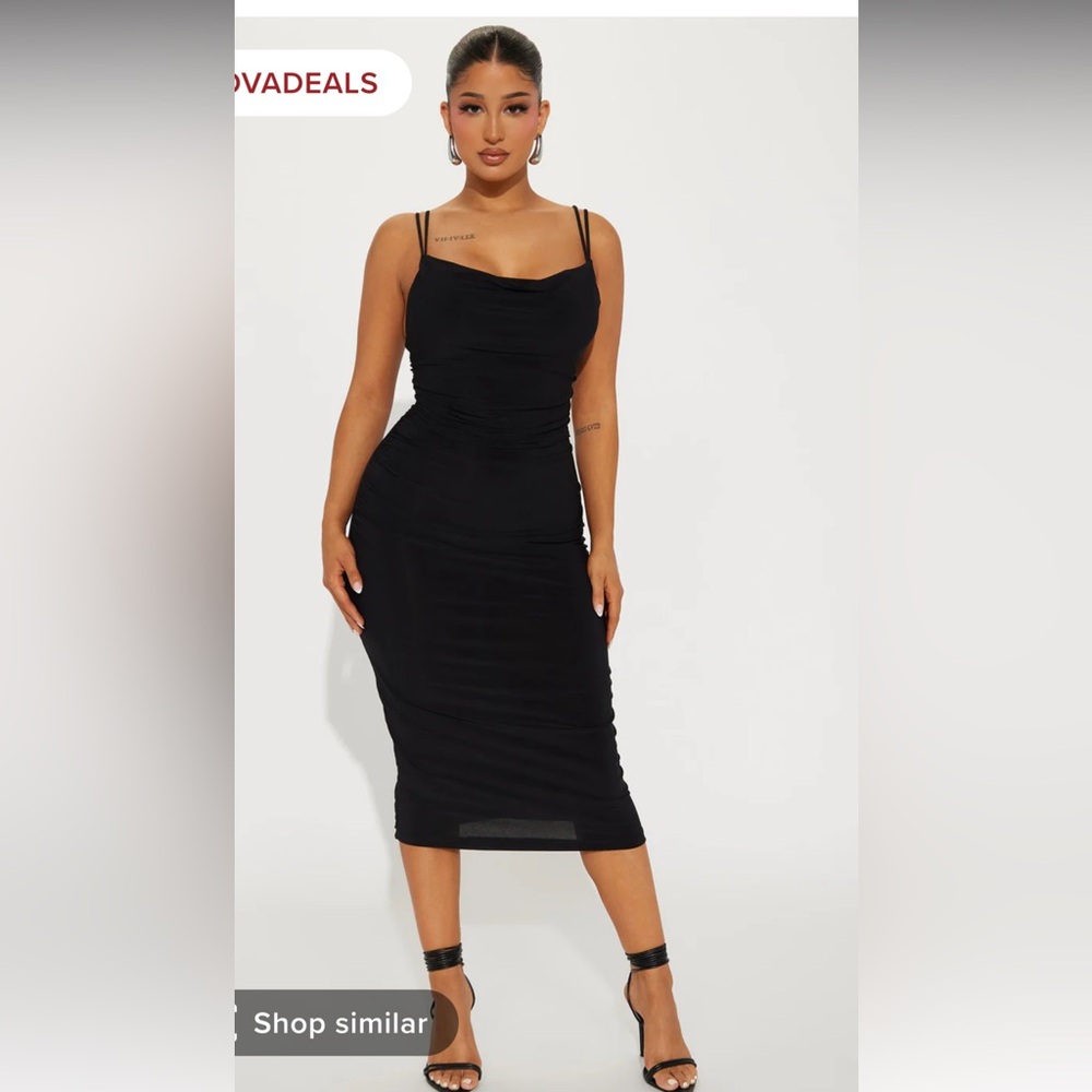 BRAND NEW - Fashion Nova Black Midi Dress